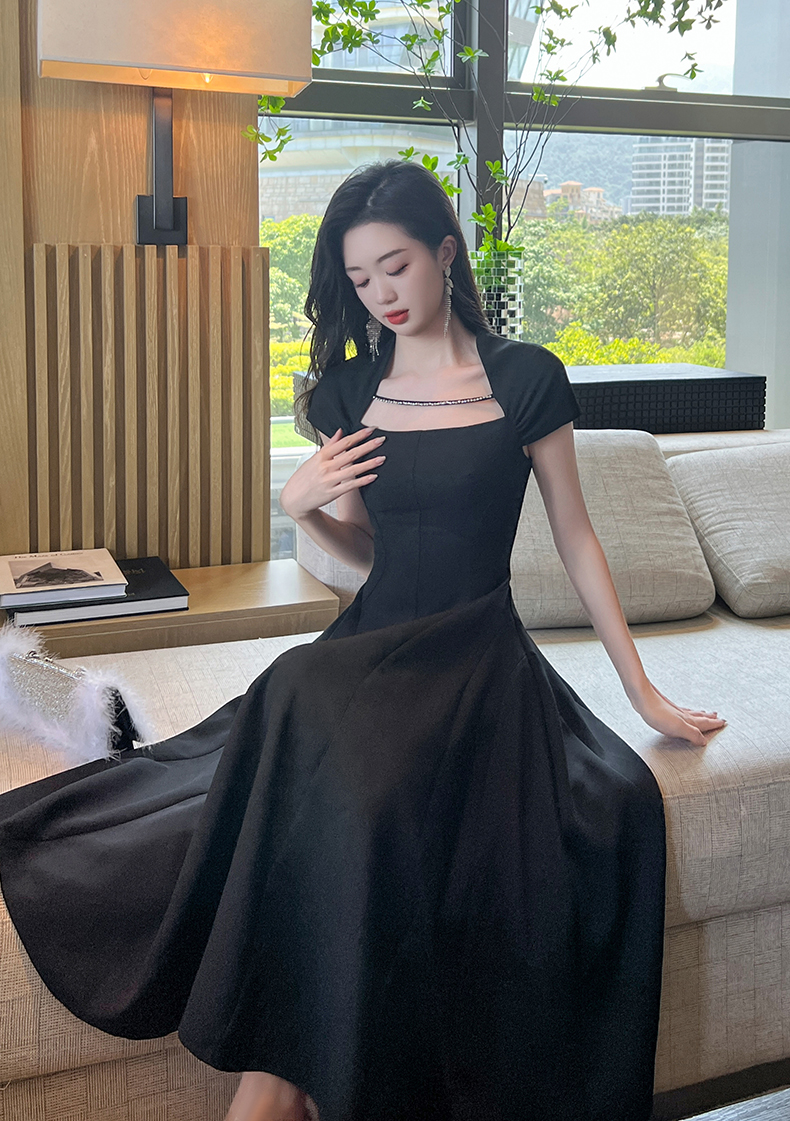 C3662 2810K VÁY ĐẦM LIỀN THÂN DÁNG DÀI NỮ RUUREAG NGẮN TAY MÙA HÈ THỜI TRANG NỮ G06 SẢN PHẨM MỚI