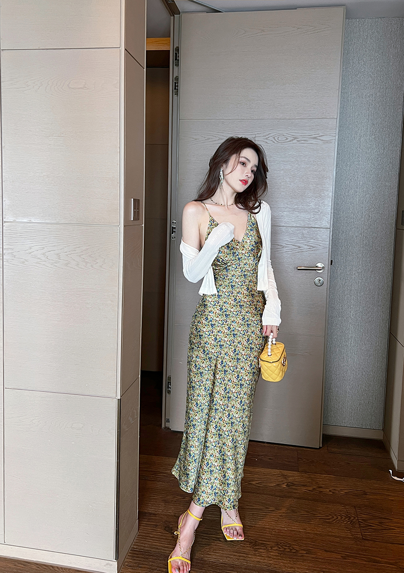 C7847 1280K ÁO HAI DÂY NỮ ELOREGS SEXY GỢI CẢM SEXY MÙA HÈ HỌA TIẾT HOA HAI DÂY HỞ VAI THỜI TRANG NỮ G04 SẢN PHẨM MỚI
