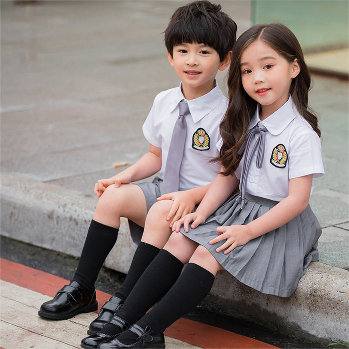 Primary school uniforms Summer clothes Inn College Wind class suit Summer kindergarten Garden clothes for men and women Children's graduation clothes