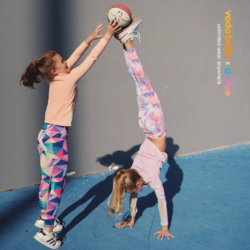 Детские леггинсы, летние дышащие спортивные штаны, подходит для подростков