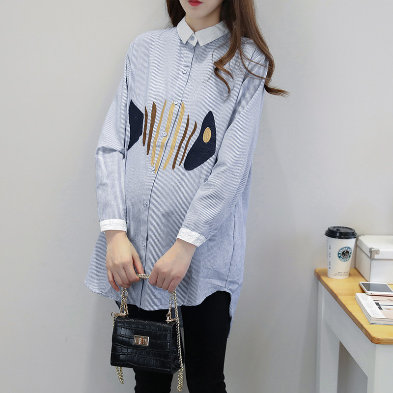Autumn striped embroidered maternity shirt skirt mid-length over hip large size top spring and autumn Korean version maternity wear inner shirt