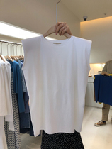 South Korea East gate 2020 new summer loose sleeveless padded shoulder vest white t-shirt sleeveless blouse female outwear damp