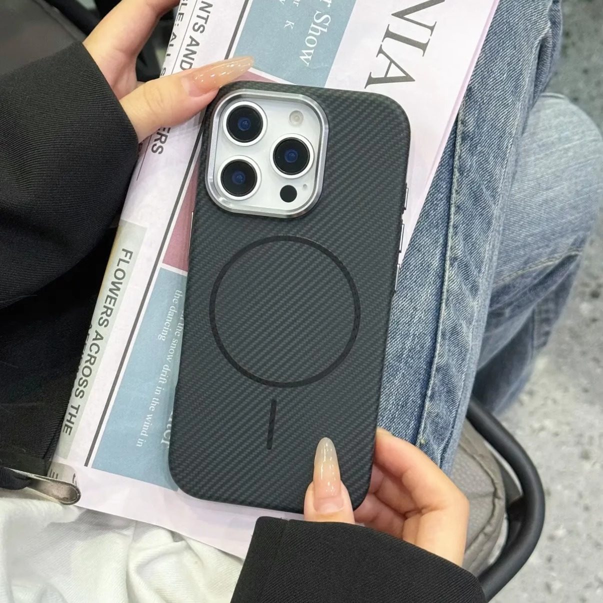 New Carbon Fiber Pattern Suitable for Apple 16 Pro Max Fine Magnetic Ring Phone Case iPhone 15 Pro Kevlar Pattern Skin-Feel Matte 14Pm Full-Body Anti-Drop iPhone 16 Protective Case with Metal Lens