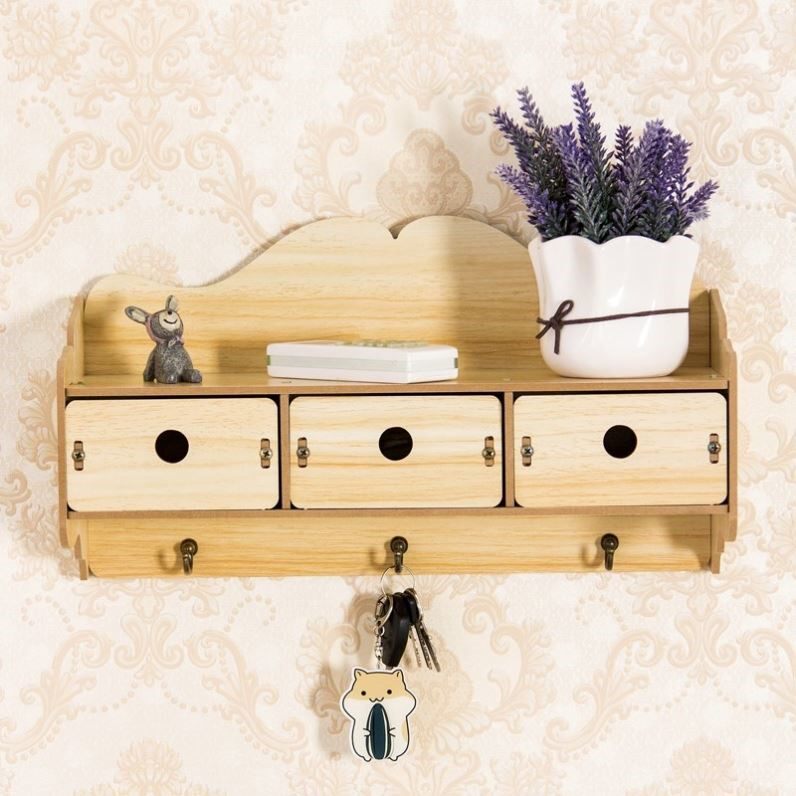 The door key storage box can be hung on the wall, the hole-free key storage shelf, the key storage basket at the door, the household
