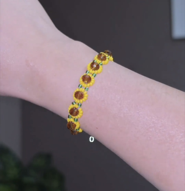 The New Sunflower Bracelet Is a New Finished Product That Won First Place in the Competition and Is a Perfect Gift for Friends