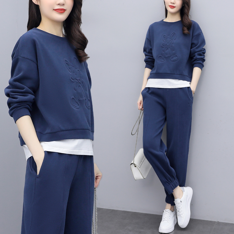 Sports and leisure suit women's spring clothing 2021 new spring and autumn loose and thin fashion Mickey sweater two-piece set