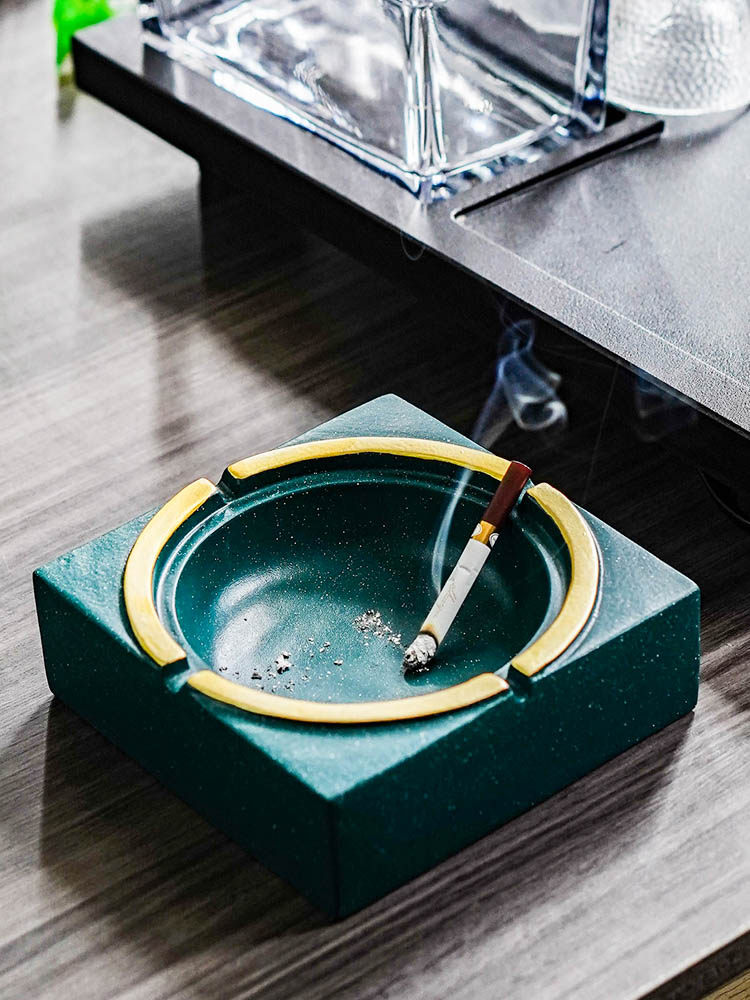 Creative Big Tobacco Ashtray Retro Chinese Style Personality Tobacco Cylinder Home Living Room Office Windproof Anti-Fly Ash Cigarette Ash