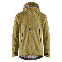 Almented green meadow green