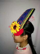 Un panier daccessoires automnaux La tête de danse folklorique Qiang décorée avec un chapeau de décoration Loudhead pour tous les types de coiffures ornementales