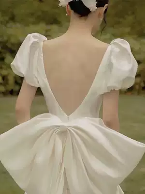 French backless light wedding dress 2021 new bridal dress satin white simple high-end Welcome go out yarn summer
