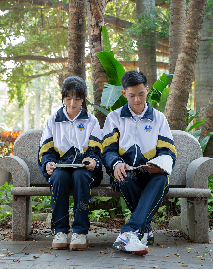 Sea View School (Middle School) School Uniform of Haikou City