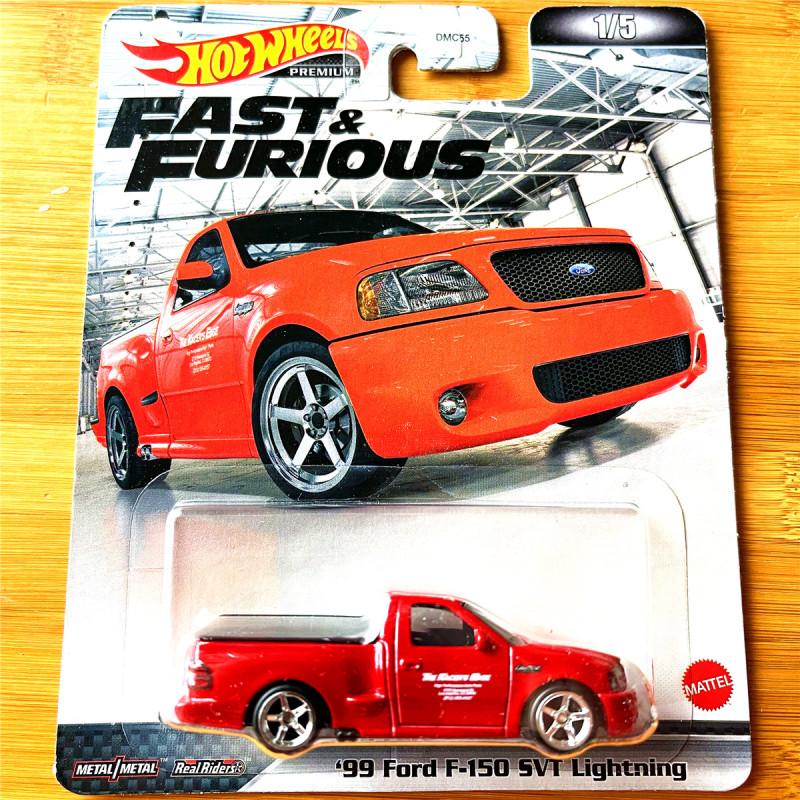 Hot Wheels Collectible Alloy Car Model Classic Movie Animation Dmc55 Fast and Furious Iron Bottom Rubber Tires Hot Wheels Collectible Alloy Car Model Classic Movie Animation Dmc55 Fast and Furious Iron Bottom Rubber Tires