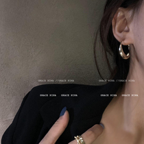  Its the earrings you want C-shaped earrings 2021 new trendy high-end metal earrings Hong Kong style earrings for women