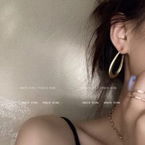  Korean high-end personality cold oval earrings temperament earrings 2021 new net red simple water drop earrings women