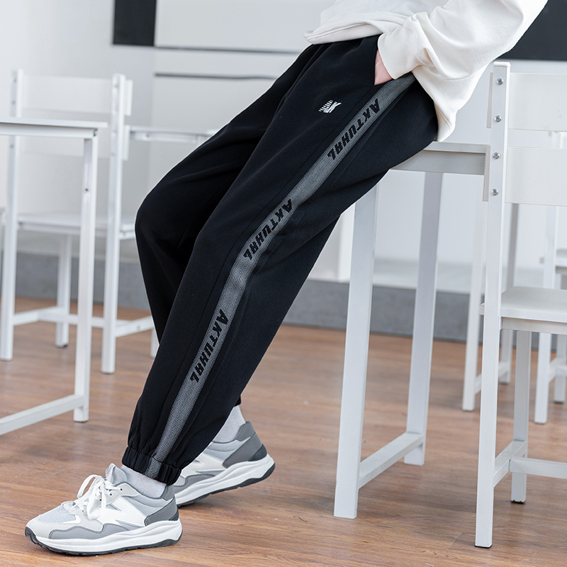 Teen Boys' Pants Spring and Autumn 2026 New Style Middle and High School Students Stylish Versatile Sports Casual Long Pants Sweatpants Teen Boys' Pants Spring and Autumn 2026 New Style Middle and High School Students Stylish Versatile Sports Casual Long Pants Sweatpants