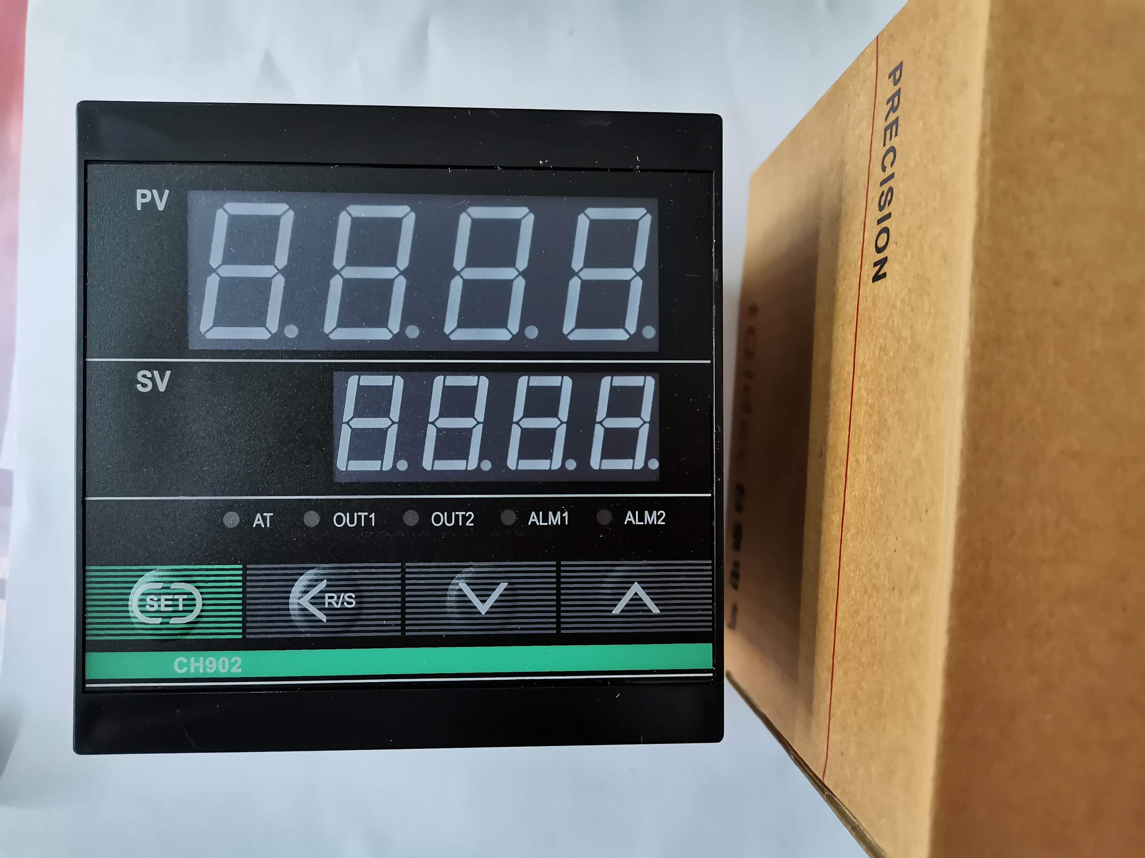 Taquan electrical high-precision intelligent temperature controller CH902 adjustable input PID outer frame 96X96 temperature controller