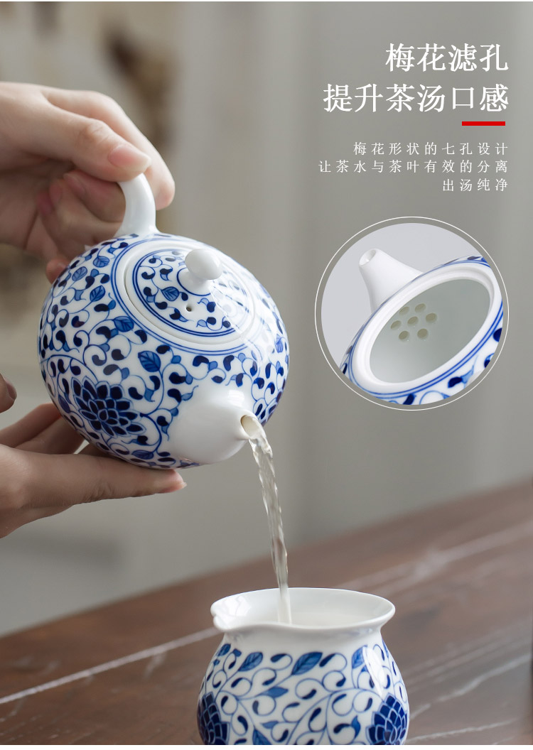 Jingdezhen up the fire which is blue and white porcelain pot small single pot of hand - made of lotus flower ceramic kung fu tea set home