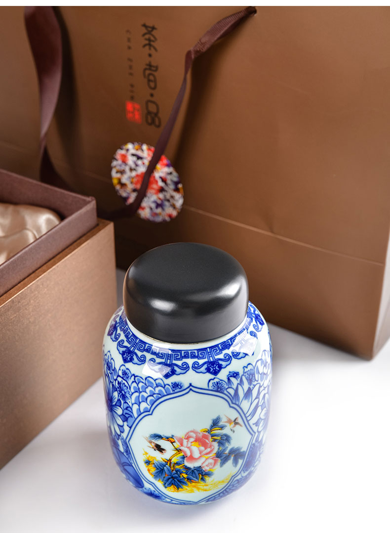 Retro number in blue and white porcelain tea pot of ceramic seal pot black tea, green tea moisture storage tank storage POTS with gift box