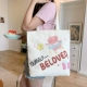 Piggy Ballet имеет молнии и внутренние карманы.