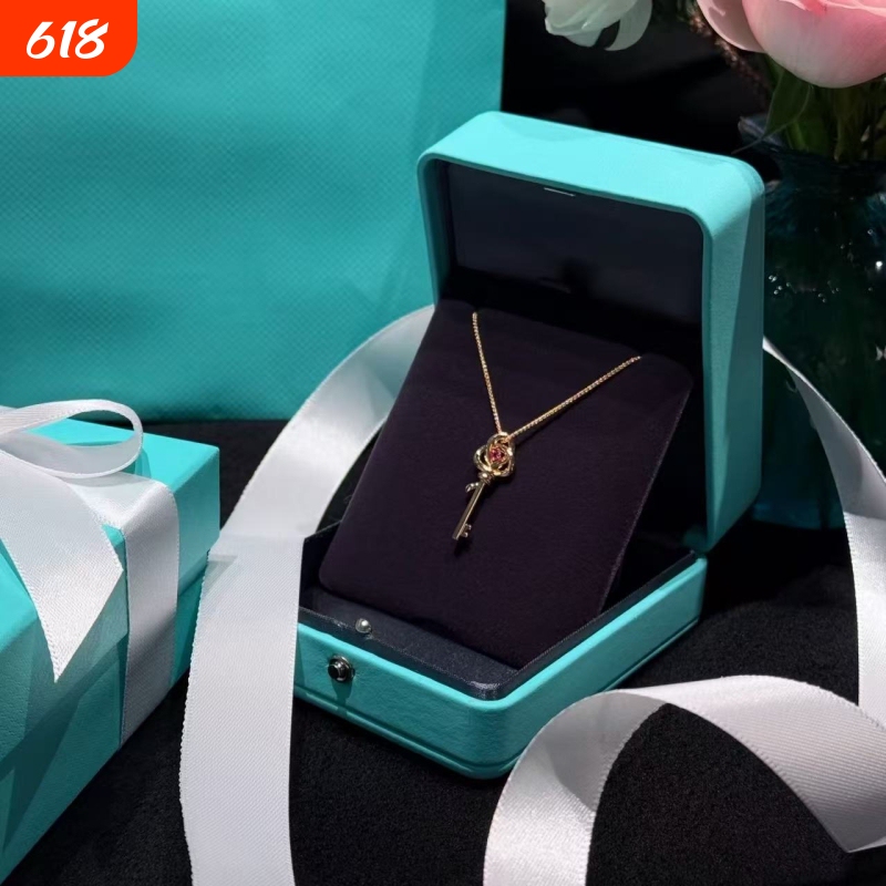 Stress-Free Social Interaction, Top-Quality Custom-Made Rope Knot Key Necklace, Pink Diamond 18K Rose Gold Sweater Chain, Clavicle Chain