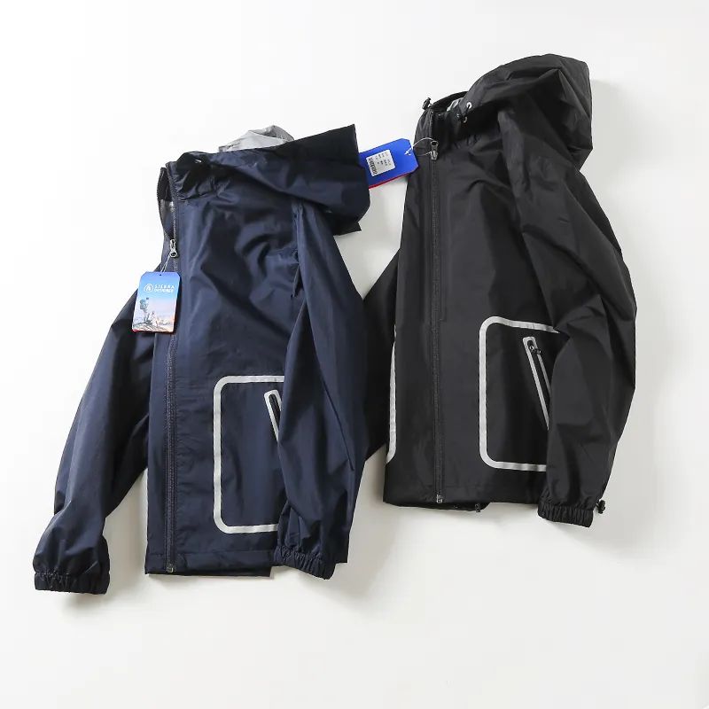 Light-proof windproof waterproof and breathable 3M reflective seams Silicone Men Casual Lianhood Jacket Jacket