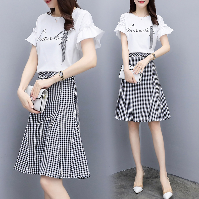 2022 Summer new large size Size Fat Mm Short Sleeve Ocean Dress Suit Women Foreign Pie Cut and Slim Cover two sets