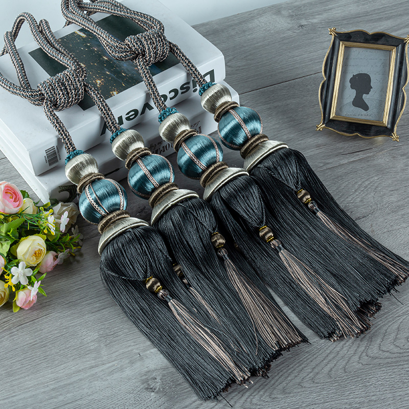 Curtain hanging ball tied ball flow Su pair of clothes high-end European style double ball creative strap zincloth decoration containing tied rope