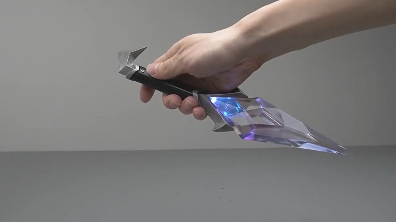 震惊。3D打印还可以定制全部透明彩色模型。这波真正杀疯了