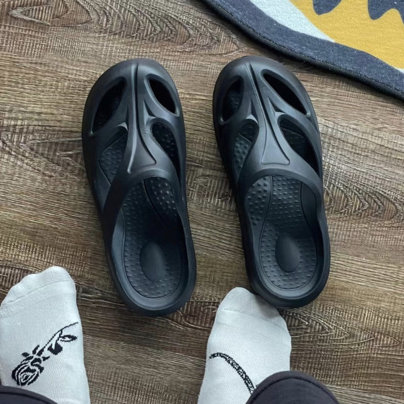 Outdoor Camping, Fishing, River Tracing, Tactical Style Clogs, Sandals, Hole Shoes, Non-Slip Beach Shoes for Men and Women, Same Style as Keen