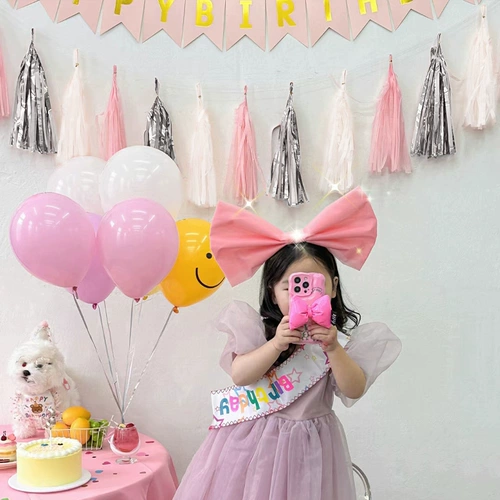 Интернет-знаменитости ins ребенок день рождения воздушный шар композиция украшения девушка кисточка фото реквизит годовалая сцена фон