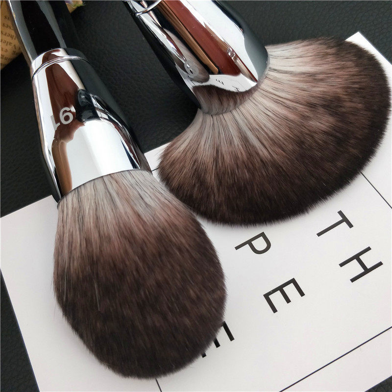 Canton Shipping 91 Makeup Brush Super Large Bulk Powder Brushed Honey Powder Brushed Up Makeup Blush Pink Cake Brushed Soft Unzal Face