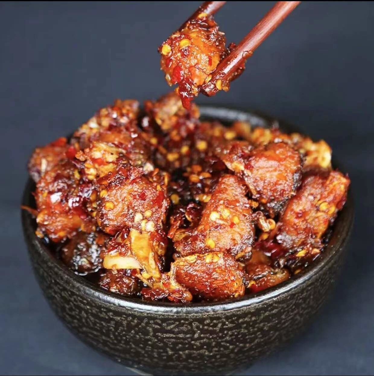 Bamboo Fragrant Float Food Small Green Tan Spiced Spicy Fish Block Ready-to-eat Spicy Fish Steak Leftovers 250g Bottle Delicious