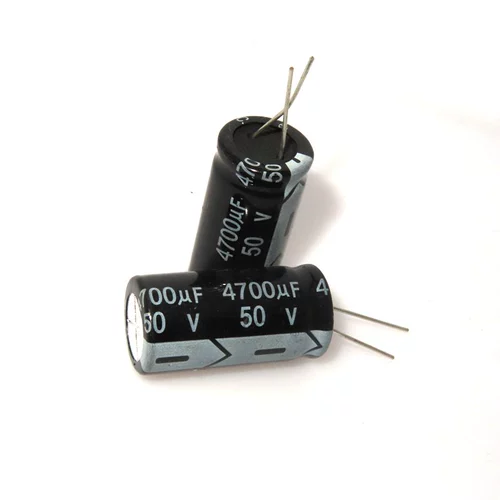 50 В 4700 UF Прямой инъекционный емкость высокий качественный алюминиевый электролитический конденсатор Электролитическая емкость 18*35 мм