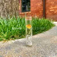 Желтая роза 3*12 см размера