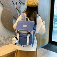 Синий [принесение молочной кулон]]