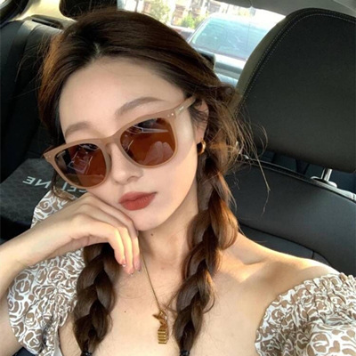 Folding sunglasses ultra-light sunglasses female summer anti-UV brown driving glasses 2021 new matching degree