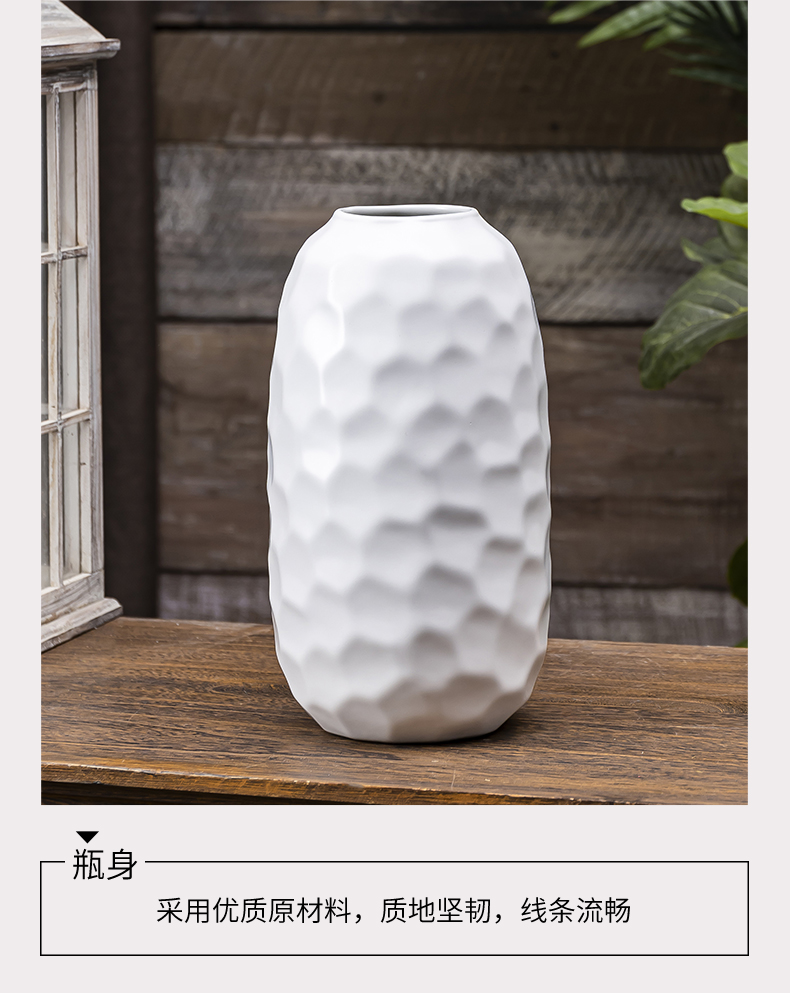 Light key-2 luxury white ceramic Scandinavian simplicity vase dried flower water keep household furnishing articles creative flower arrangement sitting room adornment flowers