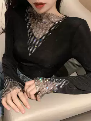 Spring and autumn new design sense of mind long-sleeved T-shirt women's hollow mesh V-neck short bottoming shirt light cooked Western style top