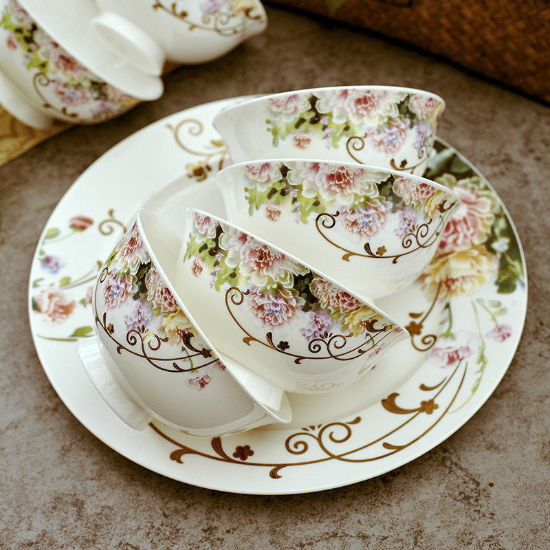 Creative Jingdezhen bone china tableware set 60 household bowls 10 people set housewarming gift European ceramics