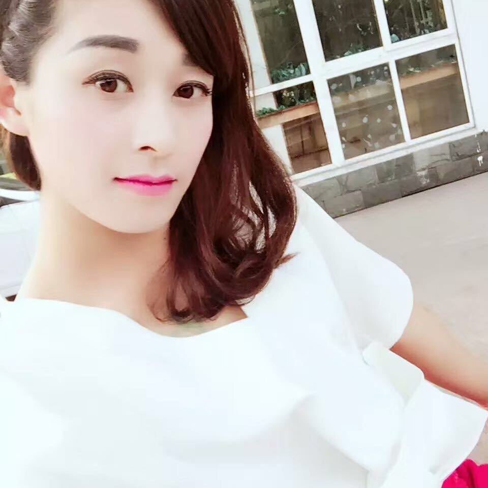 朵卡鞋袜业