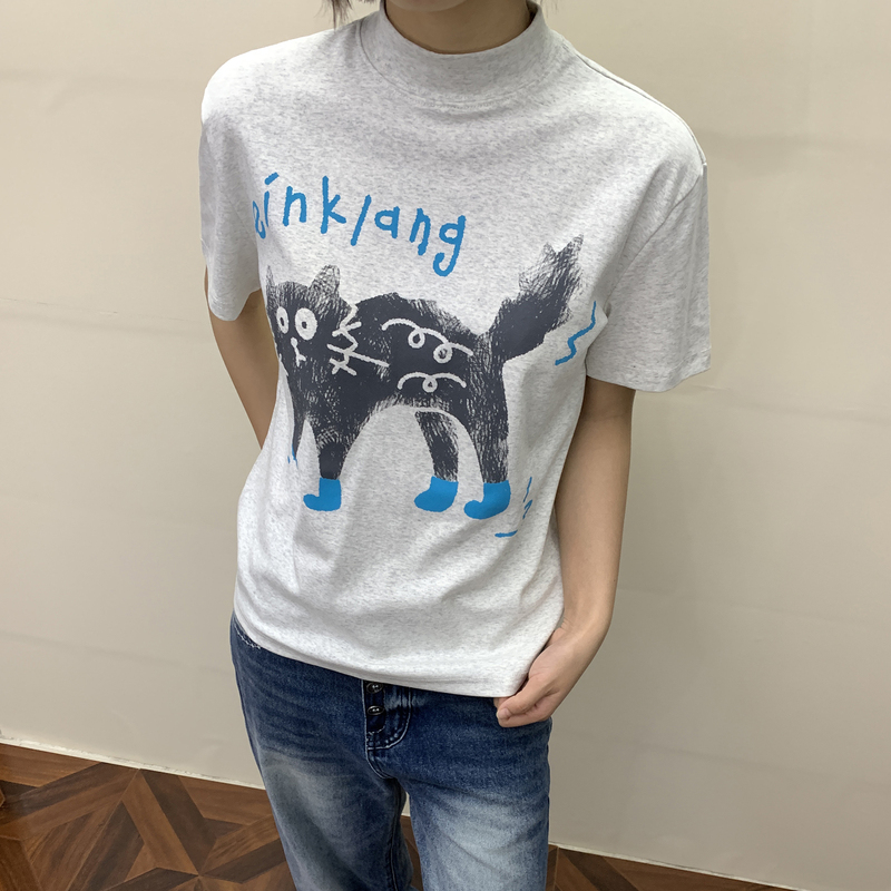 L317 American-Style Scare-Cat Print Short-Sleeve T-Shirt, Loose Fit, Regular Shoulder, Small High Collar Top, Cleanfit Trendy