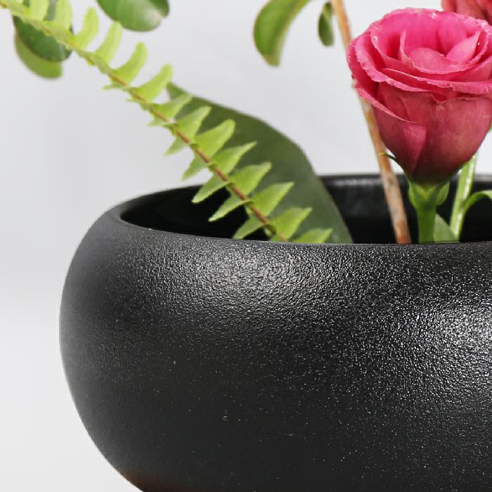 Chinese zen, black pottery ceramic flower pot flower implement Japanese flower arrangement is a sword mountain small ceramic bowl flow hydroponic vessels