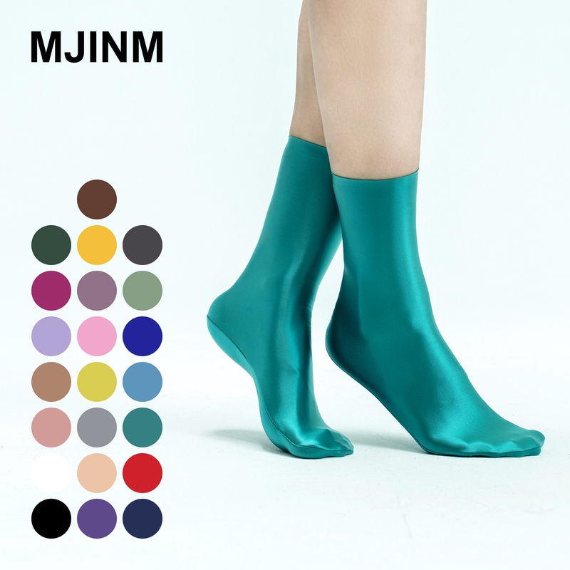 Mjinm Is a Beautiful, Shiny, Colorful, Tight-Fitting Spandex Sports and Home Seamless Short Socks with High Elasticity and High Tube Length
