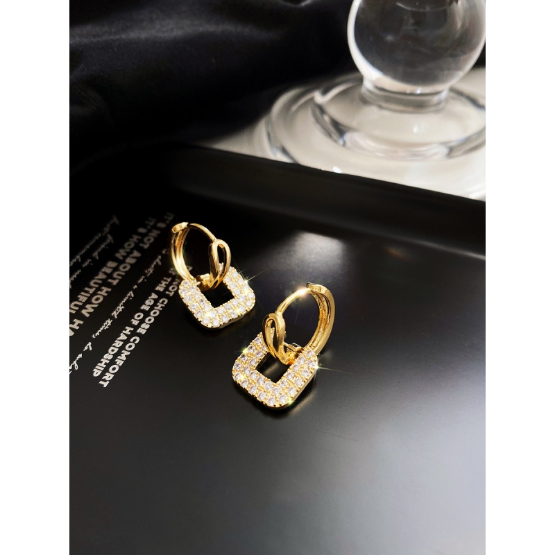 European and American fashion geometric gold square rhinestone earrings fashionable gold earrings female Korean temperament net red earrings earrings