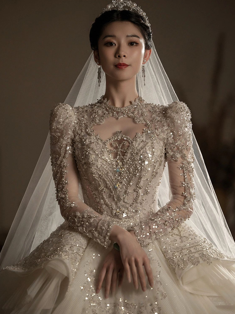 Four -year -old French Wedding Women 2023 New Bridal Heavy Industry Luxury Dragon Tail Long Sleeve Advanced Maintrack Main Main Main Main Tale 2022 Spring and Summer