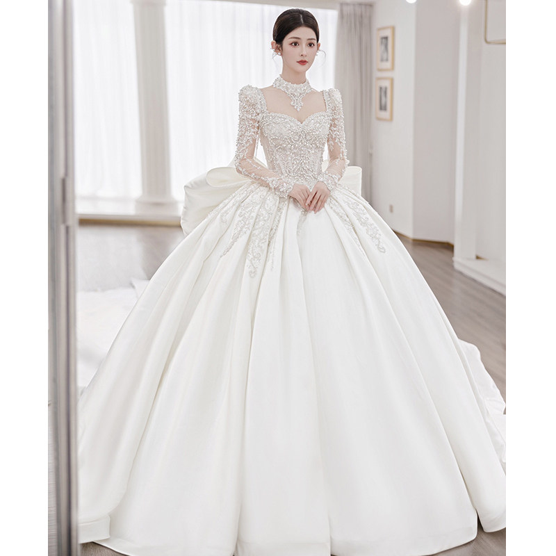 Легкое свадебное платье из французского атласа 2026 new bride с французской высококачественной текстурой и большим хвостом из основной пряжи Qi Di female winter