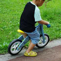 儿童木制平衡车滑行车无脚踏发泡轮户外运动休闲娱乐玩具3-6岁