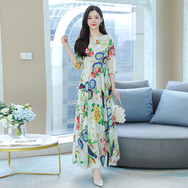 Western style middle-aged mother chiffon dress 2022 new early autumn women's noble fashion temperament high-end large size summer dress