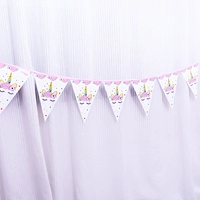 Флаг треугольника единорога (около 2,8 метра)