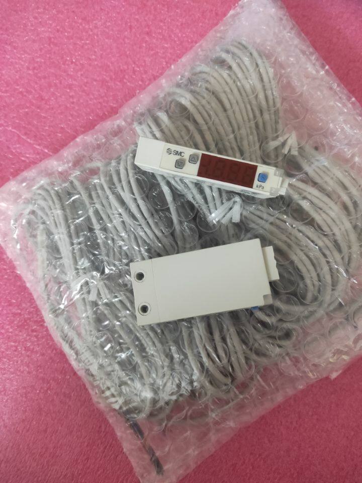 The SMC sells the solenoid valve ZSE10F-M5-A-M